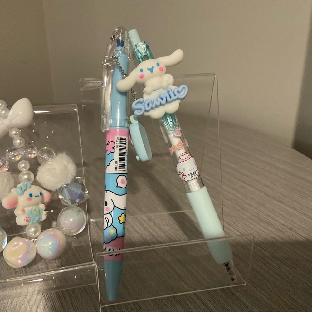 Cinnamoroll 4 Piece Bundle - Picture 3 of 7